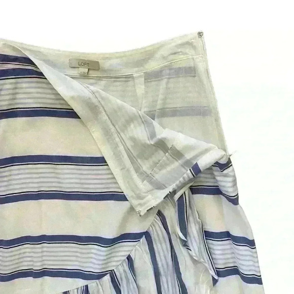 Ann Taylor LOFT midi Skirt Size 6 White Blue Chambray Stripes Ruffle Career - Picture 4 of 6